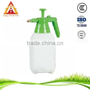 Hot Sales Agricultural Garden Mini Pressure Sprayer thumbnail-1
