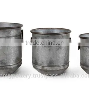 Galvanised Planter, Set of 3. thumbnail-1