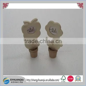 Wooden Multi Flower Shape Photo Frame Small Wooden Christmas Ornaments Gift Wood Photo Frame thumbnail-1