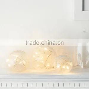 Set of 3 Battery Operated Crackled Glass Warm White Christmas LED Fairy Light Balls thumbnail-4