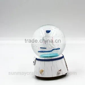 Custom Polyresin Sea S-style Nauigatian Music Snow Globe for Sale thumbnail-4