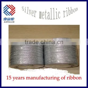 1' Silver Metallic Colour Ribbon thumbnail-1