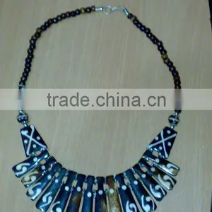 Necklaces thumbnail-1
