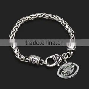 Hollow Philadelphia Eagles Logo Charm Bracelet Sports Fans Custom Charm Bracelet Big Chain Clasp Bracelet for Souvenir Gifts thumbnail-1