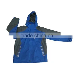 Lightweight Reversible Breathable Mens Waterproof Jacket thumbnail-1