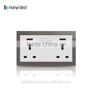 Wall Socket 250V 2 Gang 13A British USB Wall Socket With 2.1A USB Outlet thumbnail-4