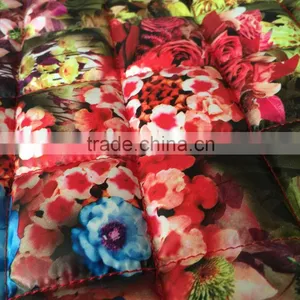 Printed Polyester Quilted Fabric for Garment for Winter Coat thumbnail-2