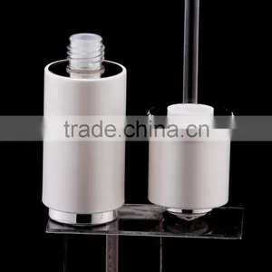 Empty Round Plastic Bottles With Airless Pump Acrylic Cosmetic Bottle thumbnail-3