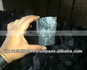Hard Wood Charcoal thumbnail-4