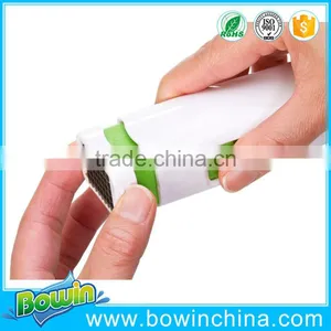 2016 New Design Mini Garlic Press for Kitchen as Seen on tv thumbnail-2