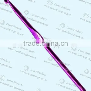 High Quality Colorful Electoplating Aluminum Crochet Hook thumbnail-2