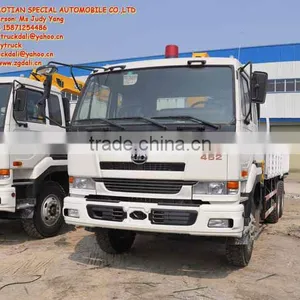 NISSAN Diesel Truck With Crane 10ton thumbnail-1