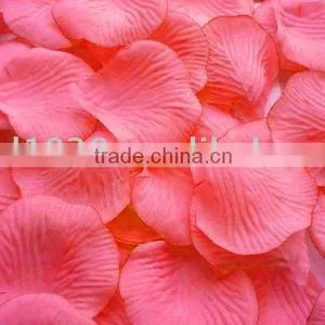 Silk Rose Petals thumbnail-1