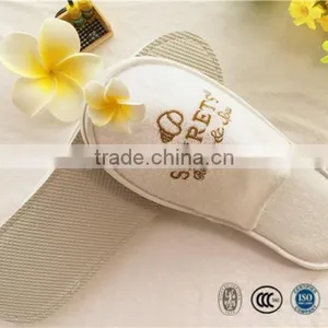 Guestroom and Home Terry Towelling Slipper Closed Toe With Gold Embroidary Printing Bathroom Slippers thumbnail-3