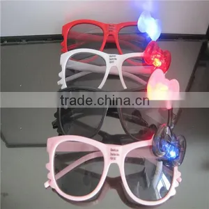 Glasses New Plastic Reading Glasses With Flashing Light thumbnail-5