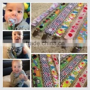 Baby Feeding Wooden Holder Clip Stainless Steel Wooden Baby Pacifier Clip thumbnail-1