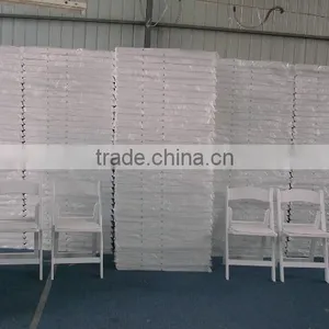 White Wooden Folding Chair, Folding Party Chair thumbnail-1