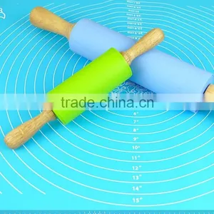 2015 High Quality FDA&LFGB Certificate Silicone Rolling Pin thumbnail-2