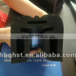 Marine Solid Rubber Fender thumbnail-1