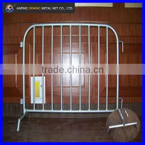 Hot-DIP Galvanized Crowd Control Barriers/Crowd Control Fencing /Pedestrian Barrier thumbnail-1