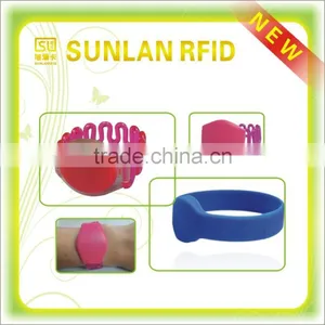 2015 New Design RFID Nfc Silicone Wristband (FREE SAMPLE) thumbnail-1