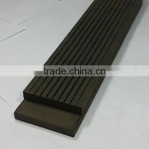 Plastic Wood Composite Fencing and Railing thumbnail-1