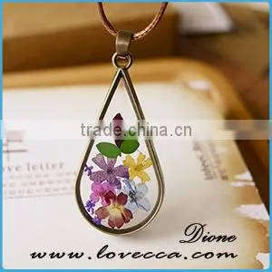 2016 Fashion Clear Resin Orb Globe Real Dandelion Seeds Flower Pendant Necklace Jewelry Design thumbnail-5