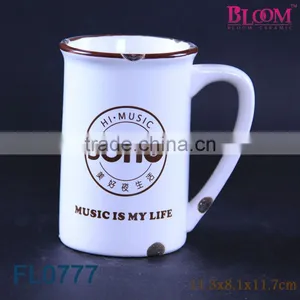Handmade White Ceramic Beer Mug for Tableware thumbnail-1