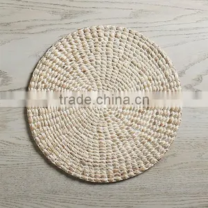 White Washed Water Hyacinth Placemat thumbnail-1