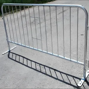 Galvanized Steel Frame Easy-to-assemble Crowd Control Barrier, Suitable for Temporary Fencing at Concert Stages. thumbnail-2