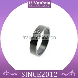 Affordable Wedding Rings Cheap Wholesale Stainless Steel Diamond Ring With Cross Shaped Stone Setting thumbnail-1