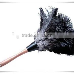 Ostrich Feather Duster With Beech Handle thumbnail-5