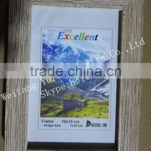 Cheap Wood Color Cheap Plastic Photo Frame for Decoration thumbnail-2