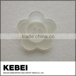 High Quality Transparent Flower Buttons With Four Holes Button for Decoration thumbnail-2