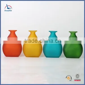Colored Custom Glass Mini Vase Wholesale Elegant Centrepiece Vases thumbnail-1