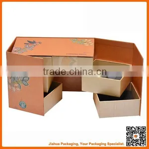 Fancy Cube Folding Gift Boxes thumbnail-1