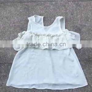 Women Flower Trimming Light Yellow T-shirt Factory Closeouts thumbnail-1