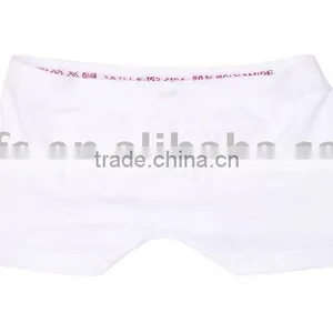 Comfortable&Fashion Ladies' Seamless Underwear Panty thumbnail-1