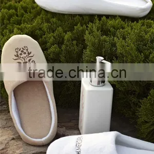 Top Quality Coral Fleece Embroidered Custom Washable Hotel Slippers thumbnail-2
