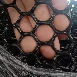 Anti Uv Outdoor Pvc Coated Wire Mesh Fencing Chicken Livestock Breeding Net thumbnail-5