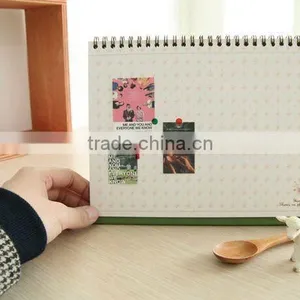 Beautiful Table Calendar 2011 thumbnail-1