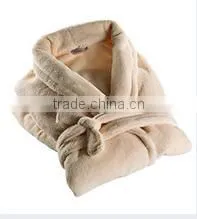 Fashion Style Coral Fleece Bathrobe With Long Sleeve thumbnail-5