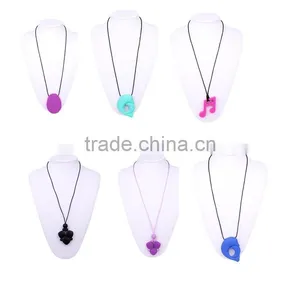 Stylish Teething Necklace And Pendant Silicone Natural Rubber Teether thumbnail-1