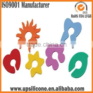 Wholesale Round Shaped Silicone Cup Wine Glass Marker/silicone Rubber Wine Glass Suction thumbnail-1