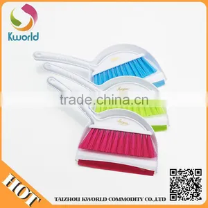 Small Dustpan And Brush thumbnail-6