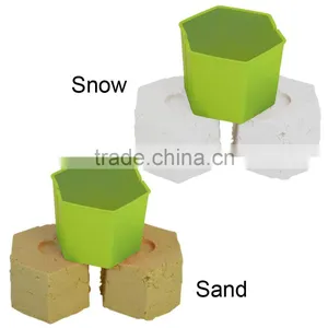 Multi Function Snow Brick Maker Storage Box in Car and Table Flowerpot Snow and Sand Block Pattern thumbnail-1