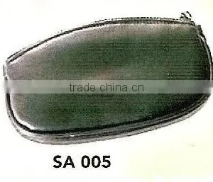 Leather Oval Pouch thumbnail-1