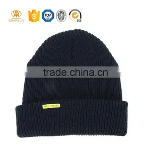 Wholesale Custom Winter Funky Free Polyester Fabric Knitted Beanie thumbnail-3