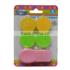 Different Embosser Shapes Craft Paper Embosser for Kids Diy Craft Paper Toy thumbnail-1