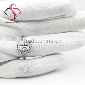Cushion Brilliant Cut Moissanite 2 Carat 7.5mm Center 14k White Gold Diamond Wedding Engagement Ring thumbnail-5